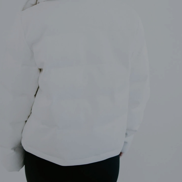 faux leather puffer jacket size XL color: Bone - Picture 2 of 3